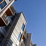 Dinbnb L Family Friendly L 1000m From Station L New L Free Parking Apartment Oslo