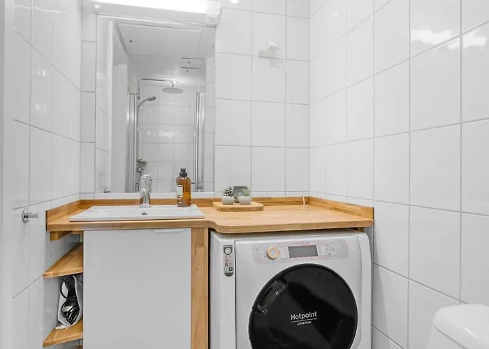 Dinbnb L Family Friendly L 1000m From Station L New L Free Parking